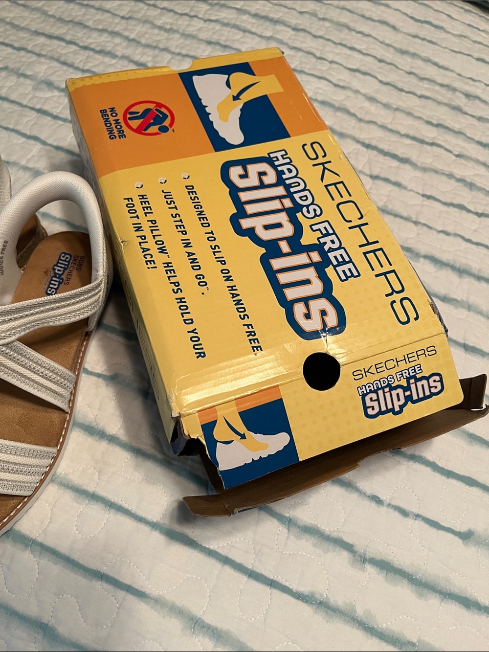 Skechers Bobs Hands-free Slip-Ins Desert Kiss/ White Elastic Women’s Sandals - Picture 9 of 13